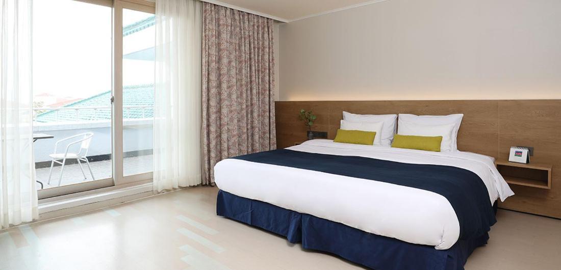 Bloom Hotel Jeju Esterno foto