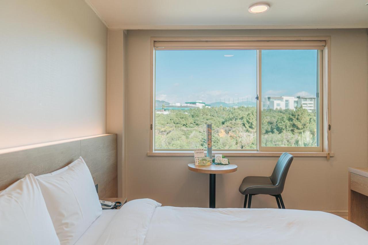 Bloom Hotel Jeju Esterno foto