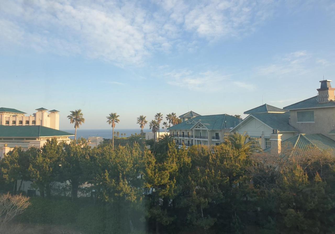 Bloom Hotel Jeju Esterno foto